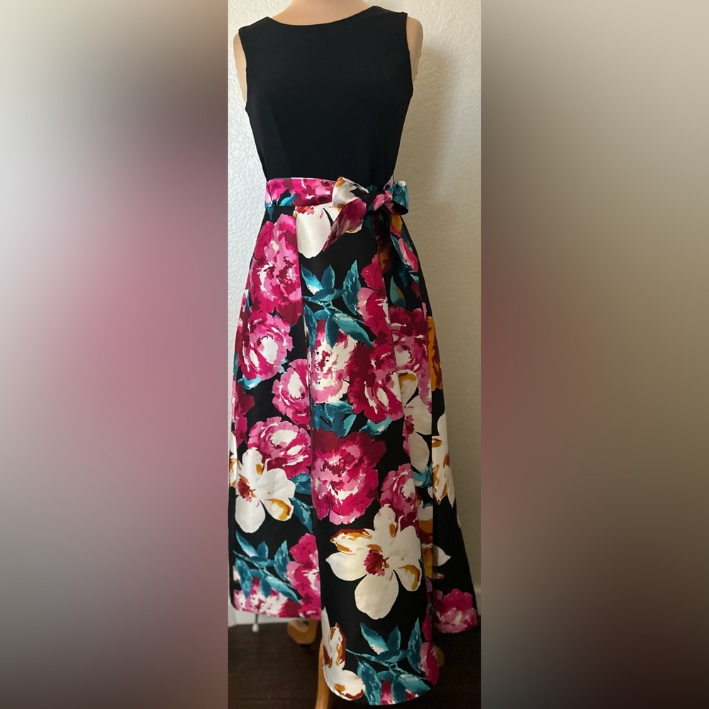 Alexa B Nites Floral Dress